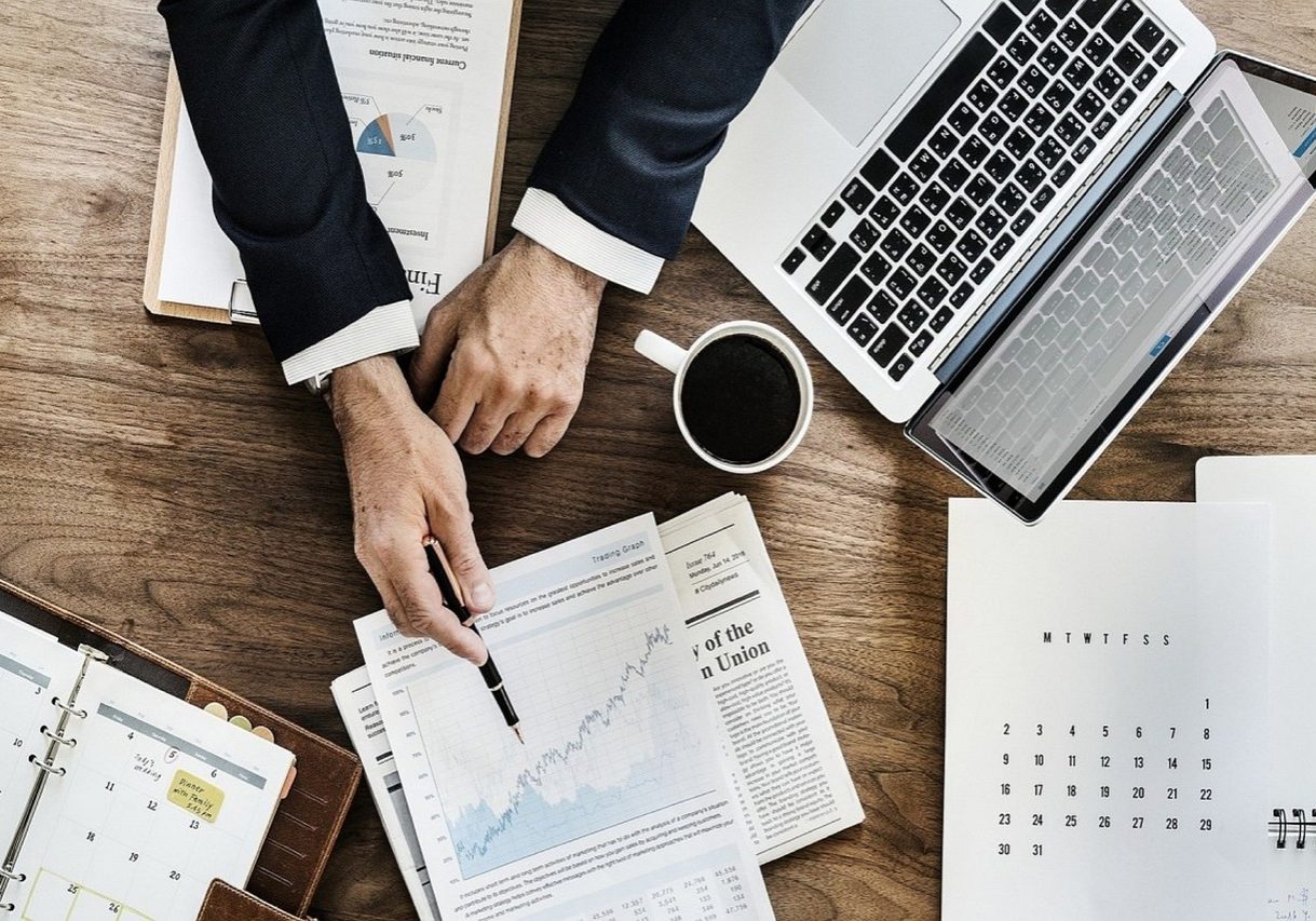 businessman, laptop, stocks